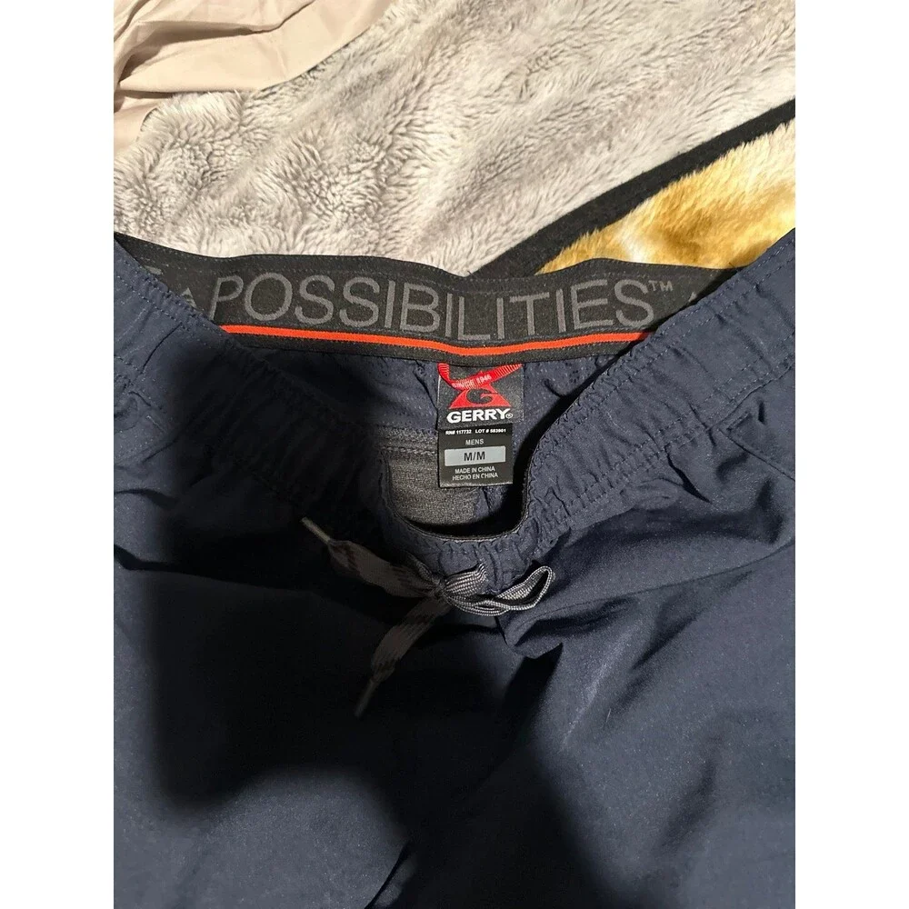 Brand new navy men’s Gerry utility shorts